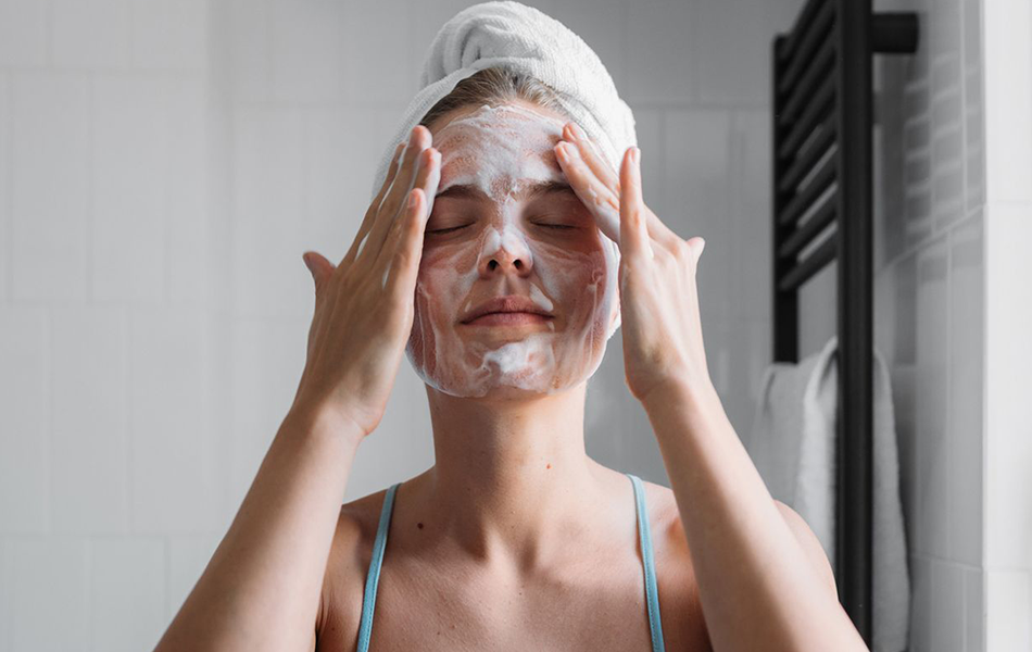 How To Properly Wash Your Face?