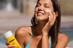 What to Look For When Choosing Sunscreen SPF 50 According to Skincare Experts