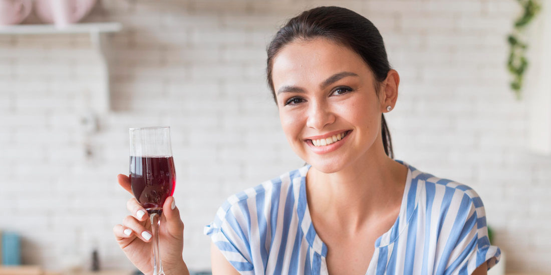 How Red Wine Face Wash Keeps Wrinkles at Bay?